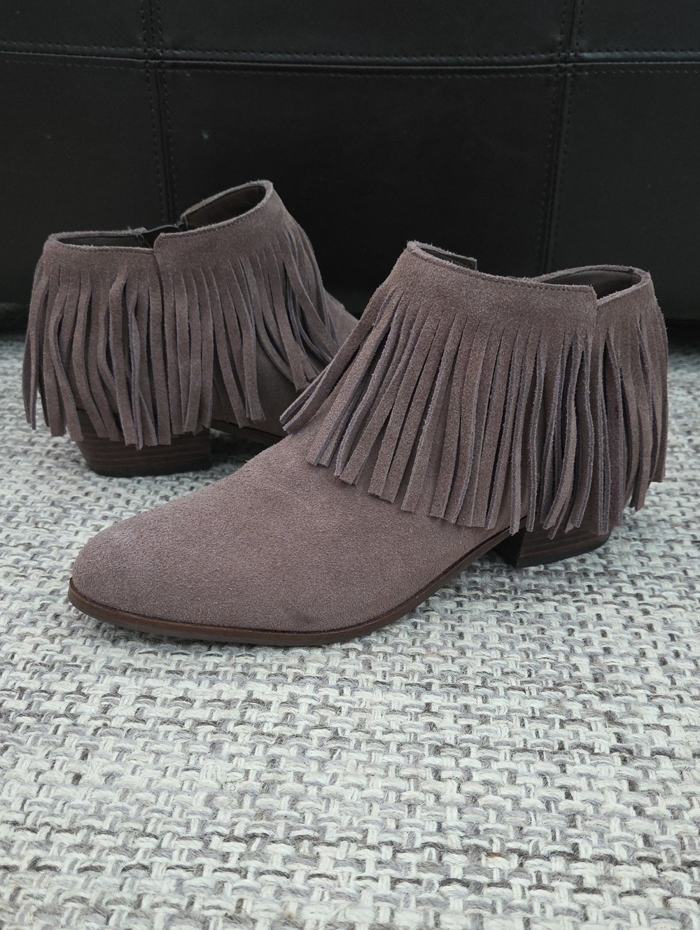 Steve Madden Suede Fringe Ankle Boots Size 9 Boho Western Festival